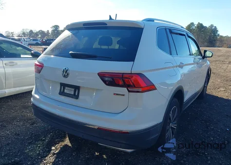 2019 Volkswagen Tiguan 2.0T Se/2.0T Sel/2.0T Sel R-Line/2.0T Sel R-Line Black z USA, uszkodzony, nr VIN 3VV2B7AX1KM123279